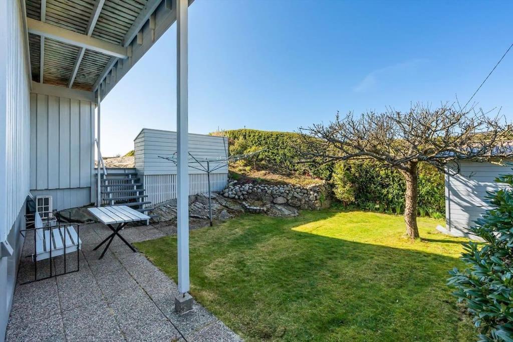 Large Home In Sola Tananger Exterior foto