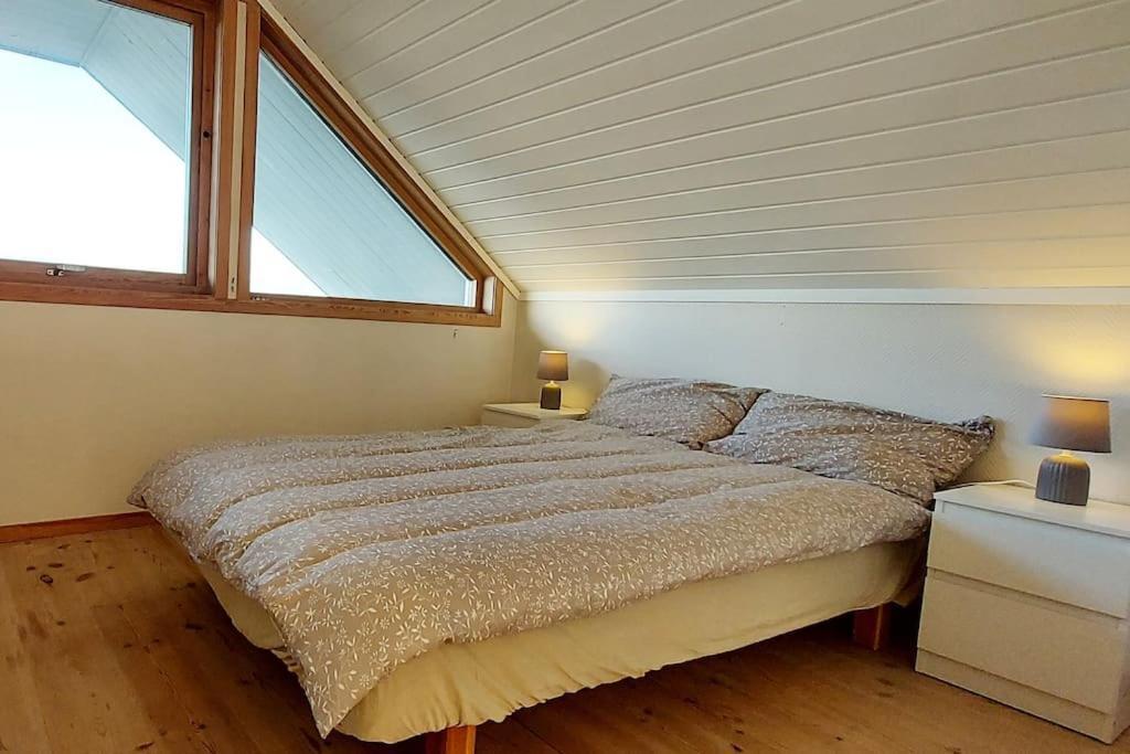 Large Home In Sola Tananger Exterior foto