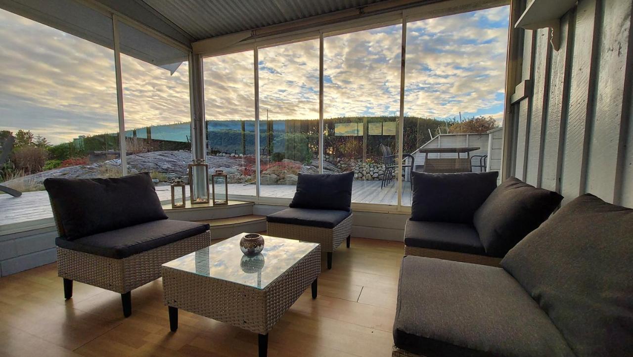 Large Home In Sola Tananger Exterior foto